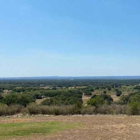 V700 Ranch Stays Marble Falls Exterior foto