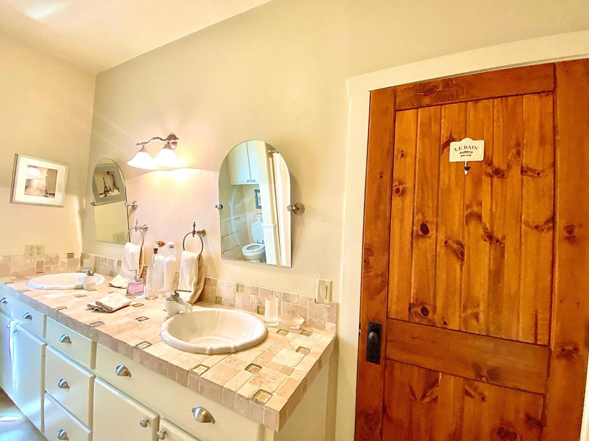 V700 Ranch Stays Marble Falls Exterior foto